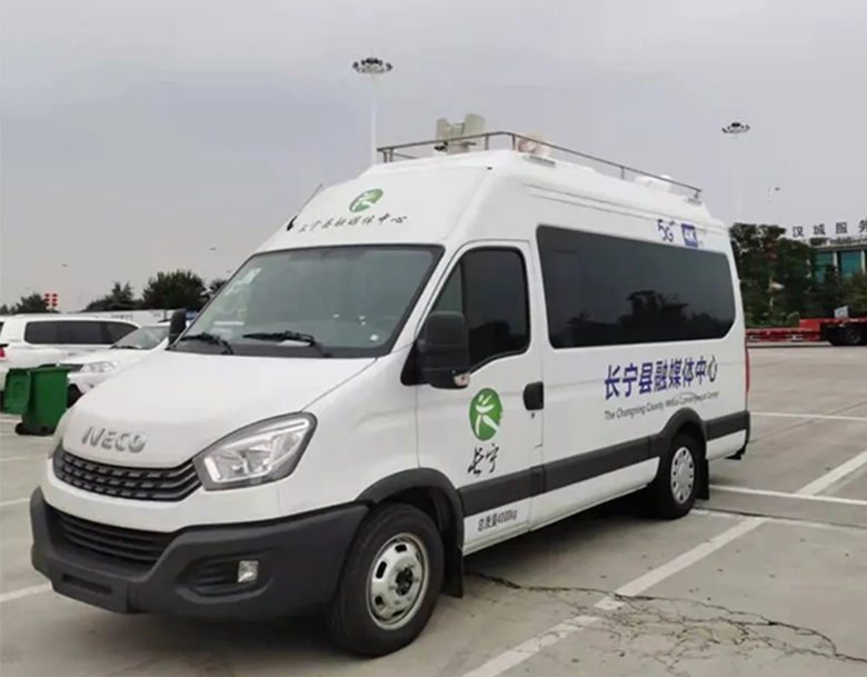 長(zhǎng)寧融媒體中心直播車